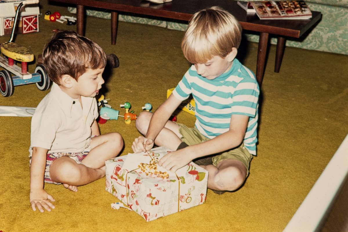 Gift Return Procedures: How Credit Card Return Protection Can Save Your Holiday Sanity