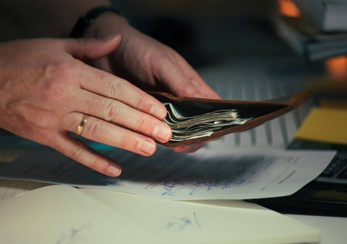 What Is Credit Card Return Time? Your Lifeline When Retailers Say No