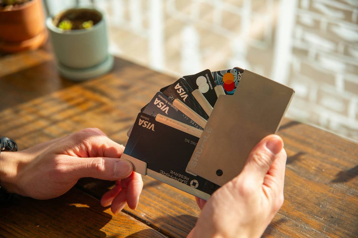 How the Return Timeframe Limit on Credit Cards Can Save (or Sink) Your Refund